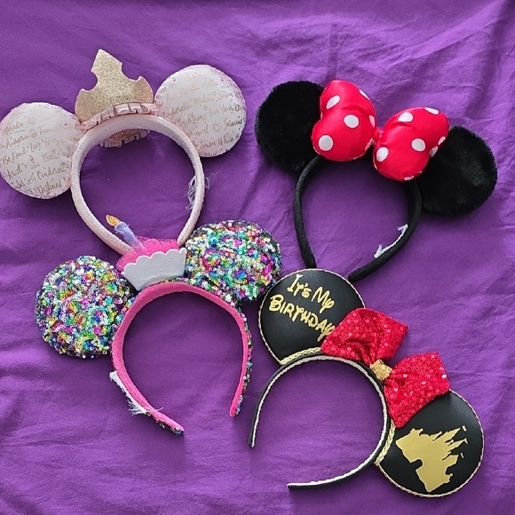 Disney Mouse Ears - Picture 1 of 5